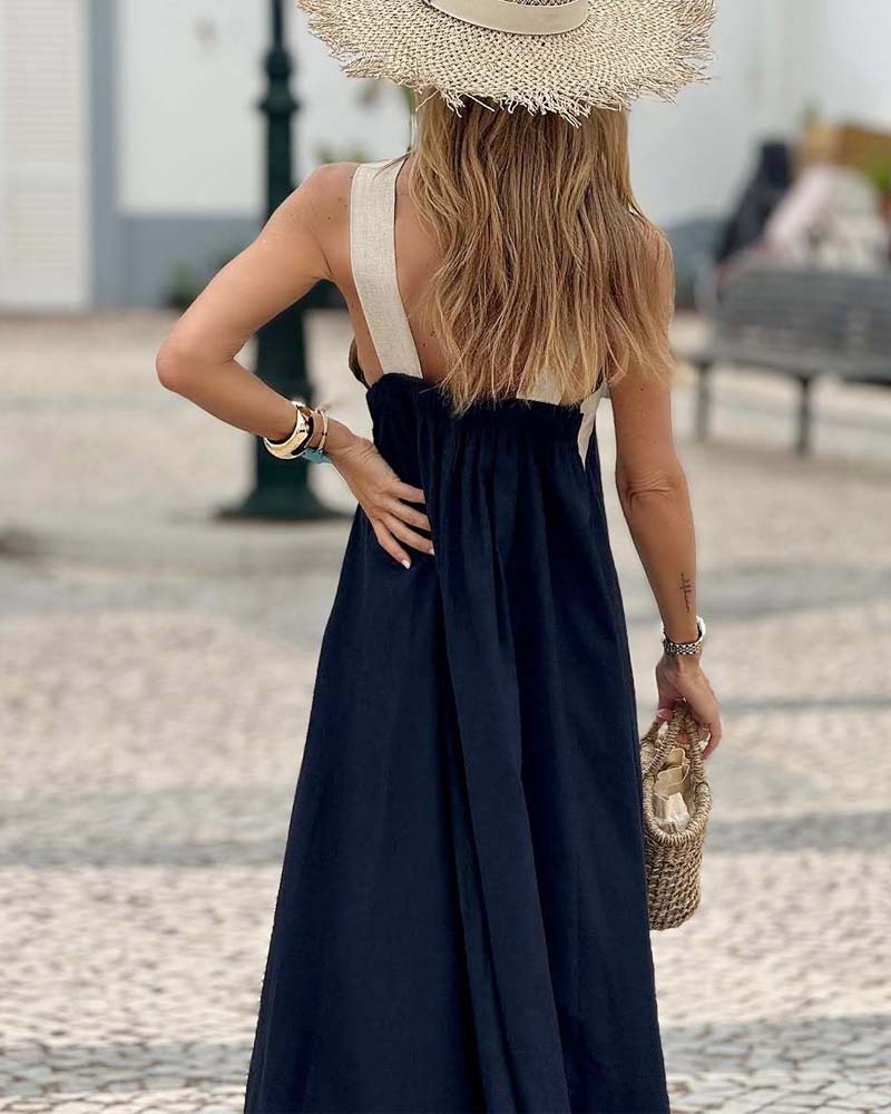Chiessa | Elegant Open-Back Dress with Stylish Crossover Neckline