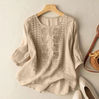 Shania – Embroidered Relaxed Blouse